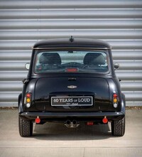 Exclusive Gold-Accented Minis Image 3