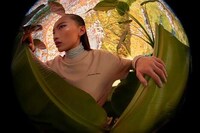 Fashion Designer-Made Sedans Image 5