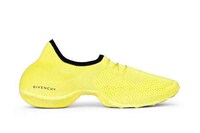 Striking Full-Knit Sneakers Image 4