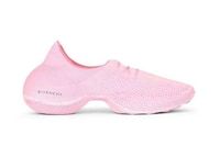 Striking Full-Knit Sneakers Image 5