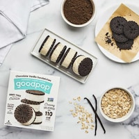 Oat-Based Dessert Sandwiches Image 1