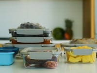 Malleable Construction Food Containers Image 7