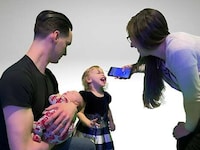 Contactless Smartphone Thermometers Image 2