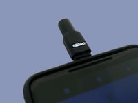 Contactless Smartphone Thermometers Image 6