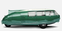 Auto-Celebrating Exhibitions Image 1