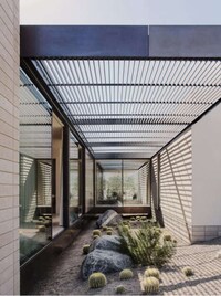 Modern Elongated Desert Houses Image 2