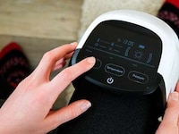 Dual-Therapy Knee Massagers Image 4