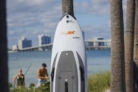 Ruggedized Electric Surfboards Image 2