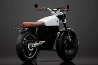 Tech-Packed Electric Cafe Racers Image 3