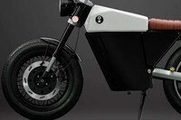 Tech-Packed Electric Cafe Racers Image 6