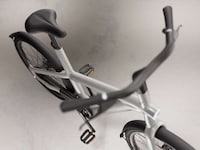 Cargo-Friendly Electric Bikes Image 6