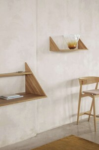 Ultra-Chic Wall Desks Image 2