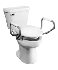 Supportive Senior Bathroom Accessories Image 5