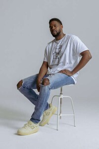 Black-Celebrating Apparel Image 6