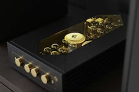 Exposed Component Audio Amplifiers Image 2