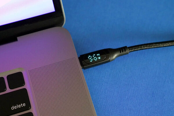 Real-Time Monitoring Charging Cables