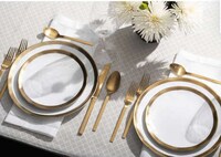 Strikingly Elegant Tablescapes Image 2