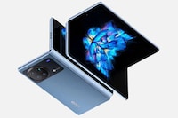 Foldable Handheld Phones Image 3