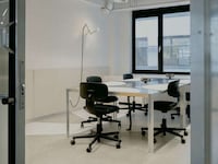 Art Gallery-Inspired Offices Image 3