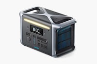 Long-Lasting Solar-Ready Power Stations Image 2