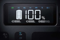 Long-Lasting Solar-Ready Power Stations Image 4