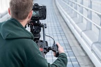 Wired Mirrorless Camera Remotes Image 1