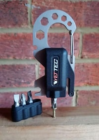 Compact Carabiner Multi-Tools Image 3