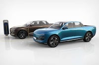 Curvaceous EV Pickup Trucks Image 5