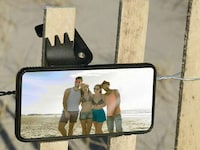 Gripping Smartphone Mount Stands Image 4