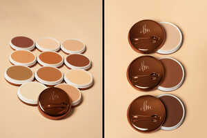 Texture-Reducing Blurring Powders