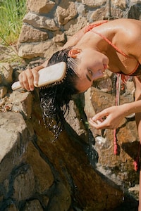Y2K-Inspired Hair Products Image 4