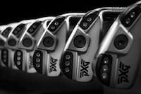 Adjustable High-End Golf Clubs Image 1