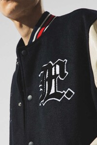 Bear-Adorned Streetwear Image 7