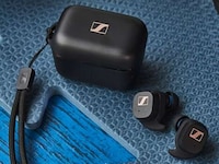Athletic Audiophile Earbuds Image 3