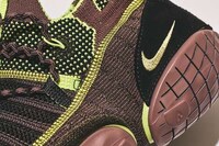 Glue-Free Circular Sneakers Image 4