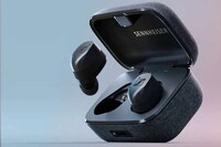 Durable Performance-Driven Earbuds Image 7