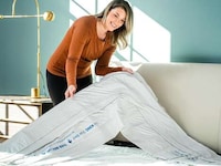 Mattress-Elevating Bed Making Systems Image 2