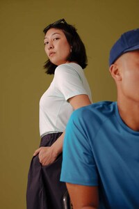Thermoregulating Athleisure Image 8
