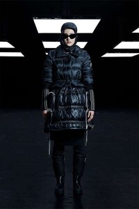 Luxury Eyewear Capsules Image 5