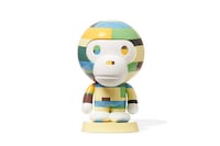 Collectible Streetwear Figurines Image 1