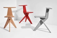 Table-Equipped Seating Solutions Image 2