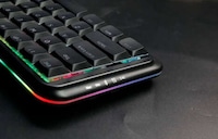 Vibrant Low-Profile Mechanical Keyboards Image 1