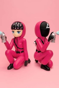 TV Show-Inspired Figurines Image 5