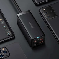 Truly All-in-One Tech Chargers Image 7