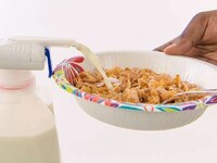 Hassle-Free Container Drink Dispensers Image 2