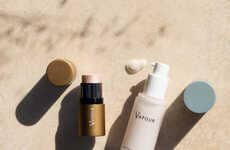 On-the-Go Light-Reflecting Cosmetics