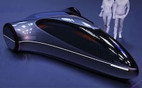 Streamlined Two-Seater Electric Cars Image 3