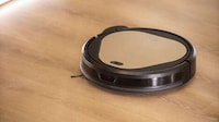 Pet-Friendly Robot Vacuums Image 3