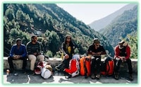 All-Black Climbing Teams Image 3