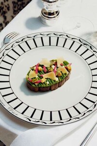 Luxury Retail Restaurants Image 4